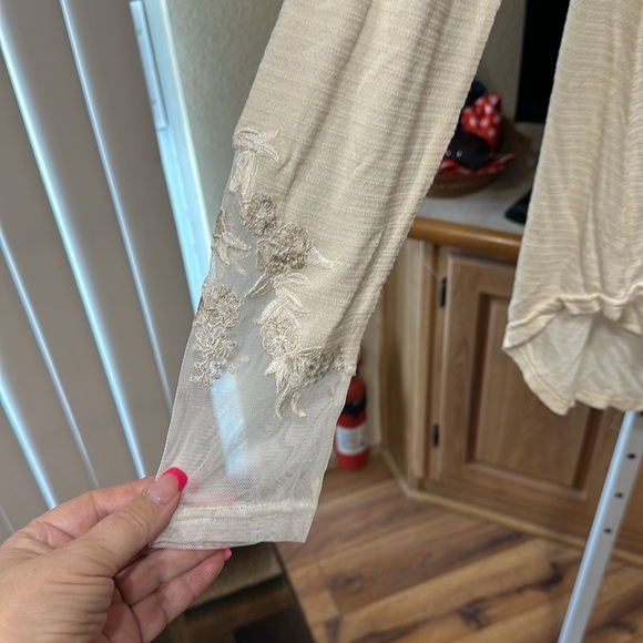 Free People Top - Picture 3 of 8